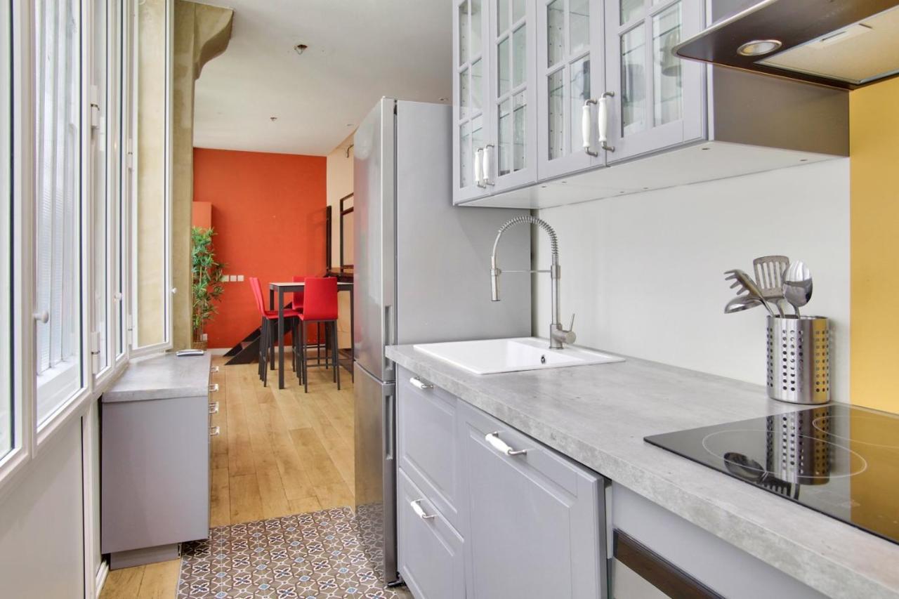 2 Bedrooms Le Marais Nazareth باريس المظهر الخارجي الصورة